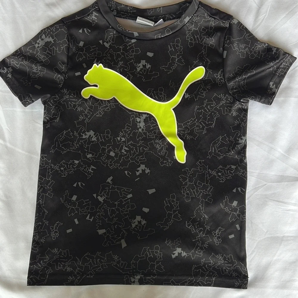 Puma Kids Short Sleeve Black and Lime Green Athletic Short Sleeve Shirt‎ Boys 5